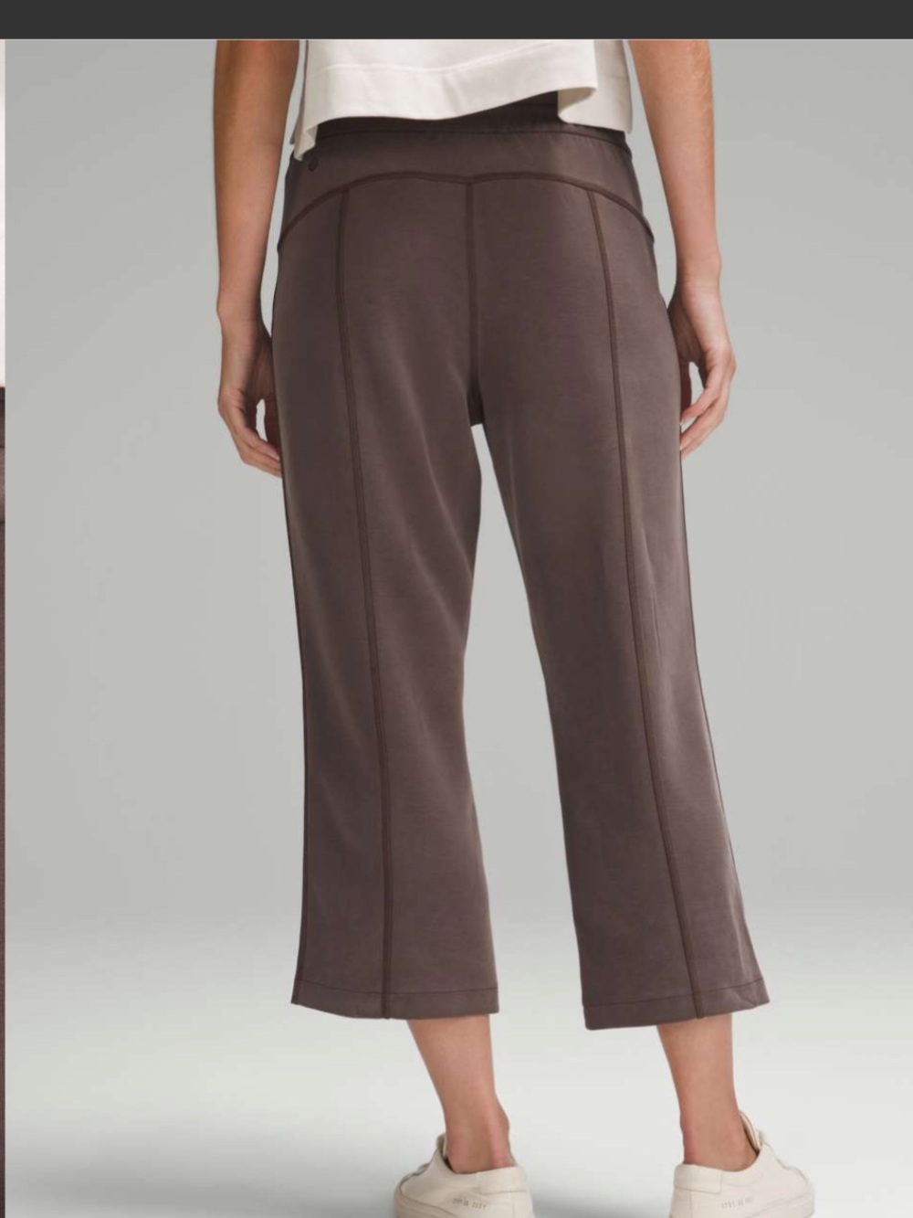 Lululemon Softstreme High-Rise Straight-Leg Cropped Pants Espresso Size 2 Spot